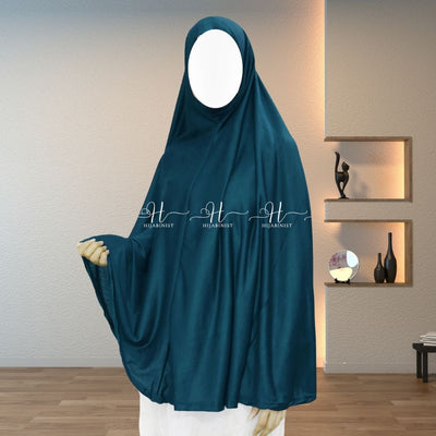 Makhna hijabs ready to wear, crafted from the best cotton jersey fabric. Comfortable, stylish, and perfect for everyday wear