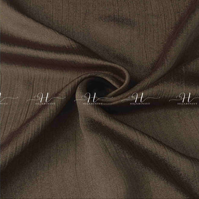 Crinkle silk hijabs for weddings, soft and luxurious fabric in various colors, perfect for elegant bridal or special occasion looks