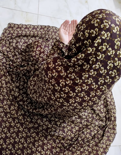 Namaz Chadar Stitched With Elastic Sleeves - BR 100