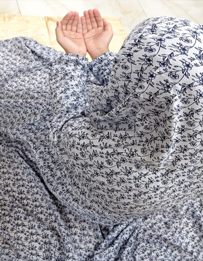 Best quality namaz chadar with stitched sleeves, lightweight, airy, summer-friendly, and ready to wear. Comfortable and affordable prayer khimar