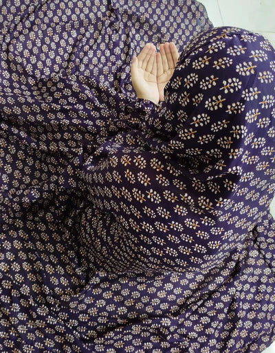Namaz Chadar Stitched With Elastic Sleeves - PP 23