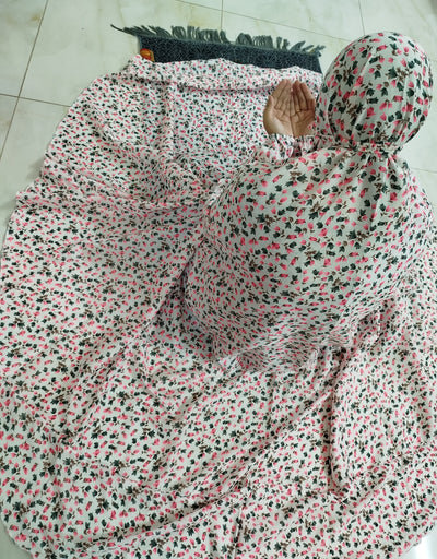 Stitched namaz chadar with elastic sleeves